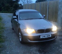 2011 - BMW 1-Series Manual