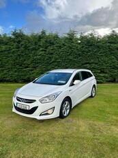 2011 - Hyundai i40 Manual