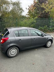 2011 - Opel Corsa Manual