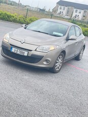 2011 - Renault Megane Manual