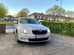 2011 - Skoda Superb Manual