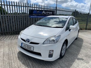 2011 - Toyota Prius Automatic