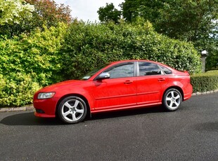 2011 - Volvo S40 Manual