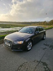 2012 - Audi A4 Manual