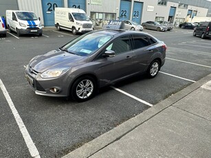 2012 - Ford Focus Manual