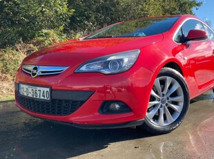 2012 - Opel Astra Manual