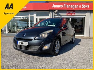 2012 - Renault Grand Scenic Manual