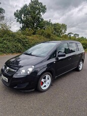 2012 - Vauxhall Zafira ---