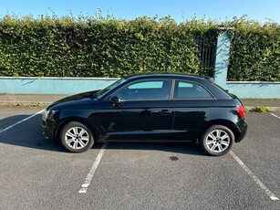 2013 - Audi A1 Manual