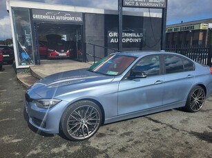 2013 - BMW 3-Series Manual