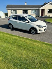 2013 - Hyundai i20 Manual