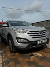 2013 - Hyundai Santa Fe Manual