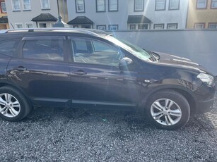 2013 - Nissan Qashqai+2 Manual