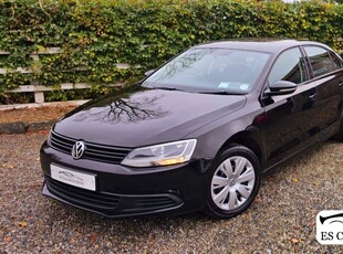 2013 - Volkswagen Jetta Manual