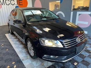 2013 - Volkswagen Passat Automatic