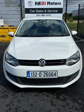 2013 - Volkswagen Polo Automatic