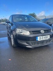 2013 - Volkswagen Polo Automatic