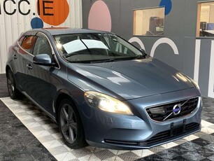 2013 - Volvo V40 Automatic