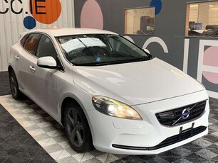 2013 - Volvo V40 Automatic