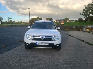 2014 - Dacia Duster Manual