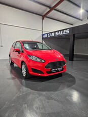 2014 - Ford Fiesta Manual