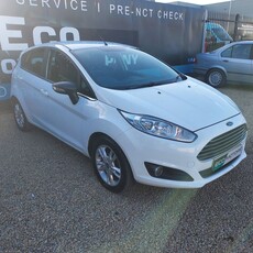 2014 - Ford Fiesta Manual