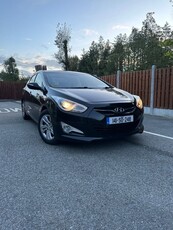 2014 - Hyundai i40 Manual