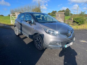 2014 - Renault Captur Manual