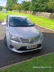 2014 - Toyota Avensis Manual