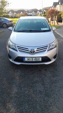 2014 - Toyota Avensis Manual