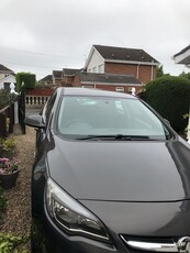 2014 - Vauxhall Astra Manual