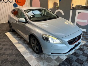 2014 - Volvo V40 Automatic