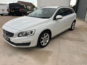 2014 - Volvo V60 Manual