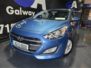 2015 - Hyundai i30 Manual