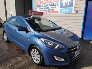 2015 - Hyundai i30 Manual