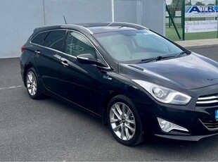 2015 - Hyundai i40 Manual