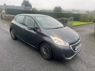 2015 - Peugeot 208 Manual