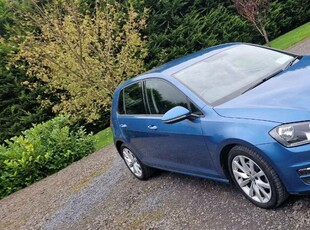 2015 - Volkswagen Golf Manual