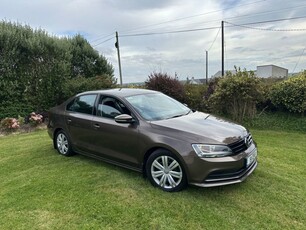 2015 - Volkswagen Jetta Manual