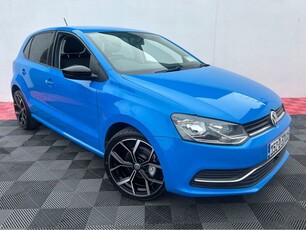 2015 - Volkswagen Polo Automatic