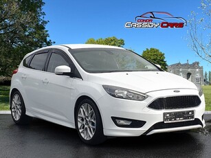 2016 - Ford Focus Manual