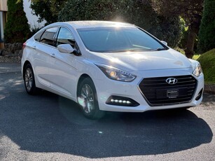 2016 - Hyundai i40 Manual