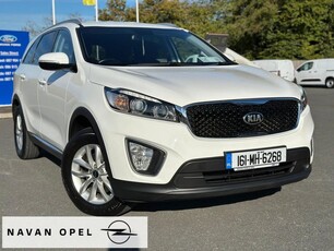 2016 - Kia Sorento Manual