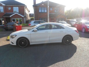 2016 - Mercedes-Benz CLA-Class Manual