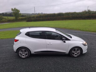 2016 - Renault Clio Manual