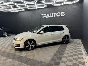 2016 - Volkswagen Golf Automatic