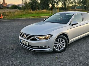 2016 - Volkswagen Passat Manual