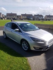 2017 - Ford Focus Manual