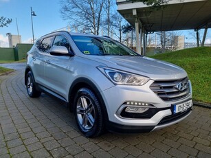 2017 - Hyundai Santa Fe Automatic