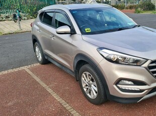 2017 - Hyundai Tucson Manual